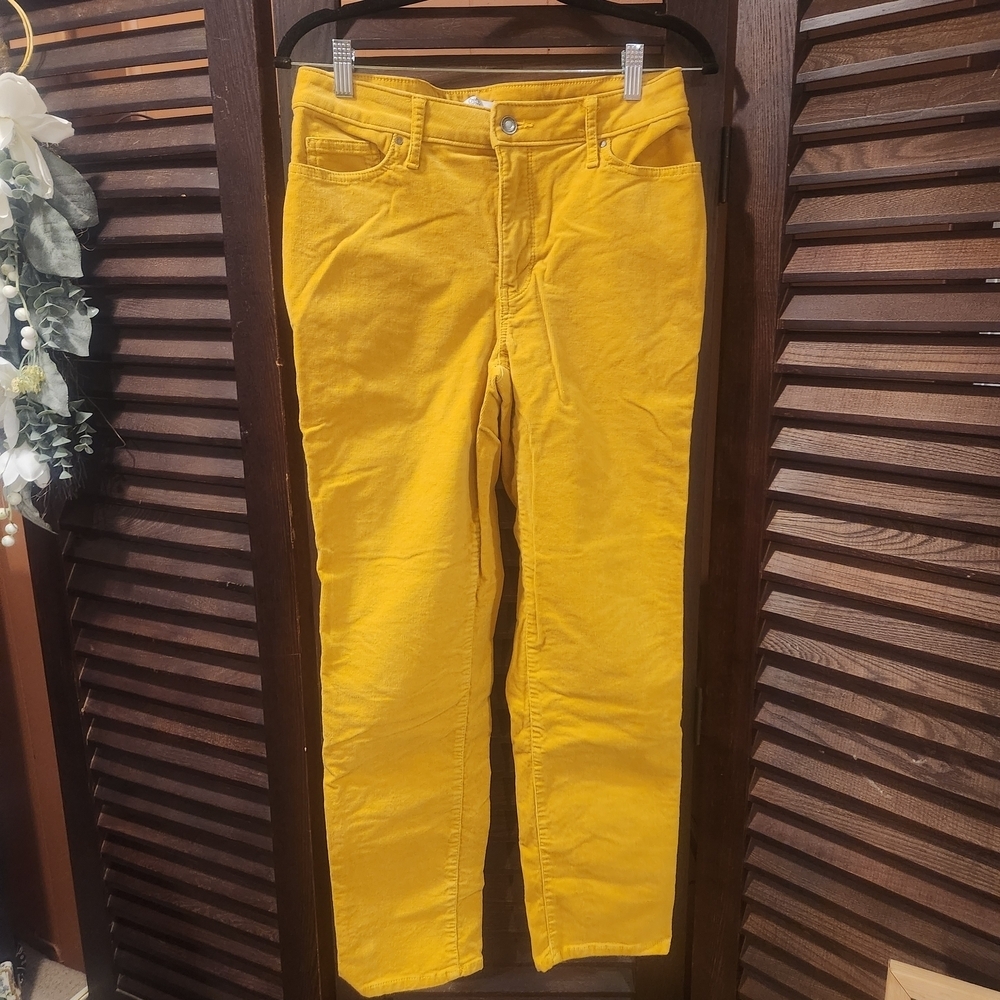 Croft & Barrow Mustard Yellow Courderoy
